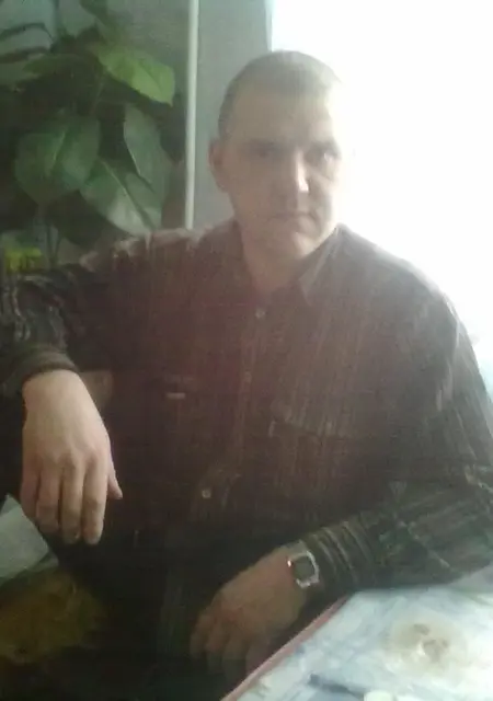 Я Denis, 45 років з Ровенек, шукаю знайомство для постійних стосунків