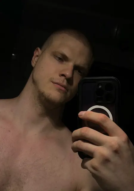 Olexandr из Луцка, мне 26, познакомлюсь для постоянных отношений