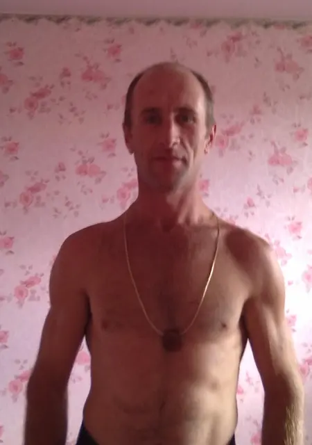 Сергей из Конотопа, ищу на сайте знакомства на одну ночь