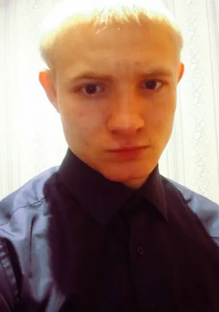 Я Илья, 25, из Петропавловска, ищу знакомство для приятного времяпровождения