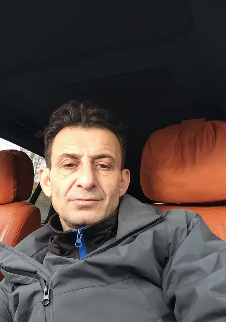 Я Джейхун, 43, из Берлина, ищу знакомство для дружбы
