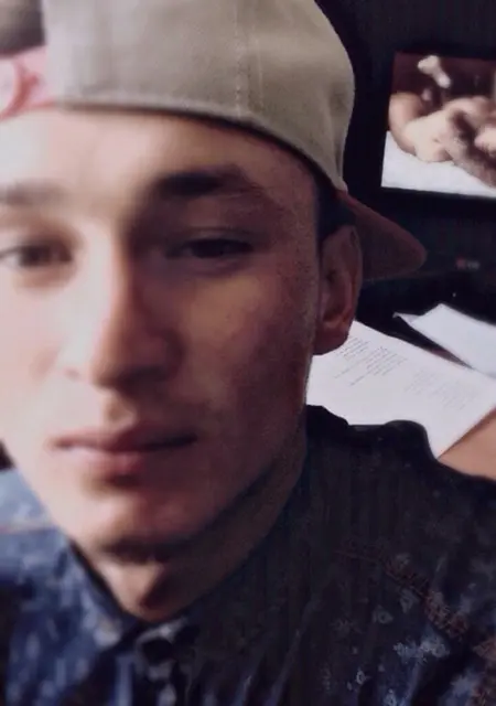 Иван из Атырау, ищу на сайте постоянные отношения