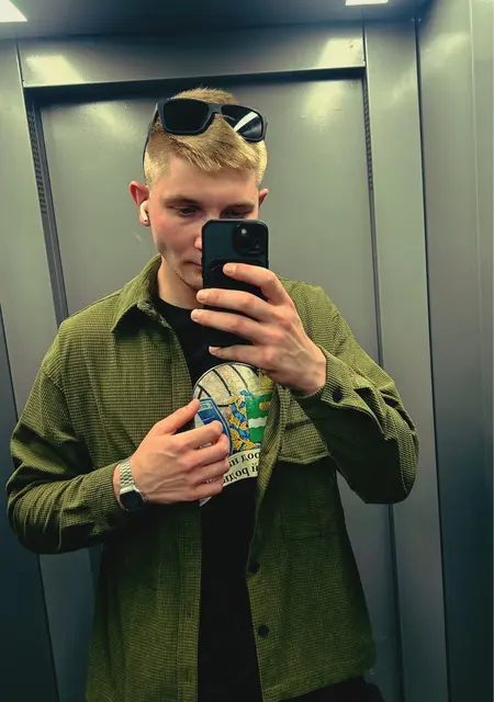 Я Андрей, 22, из Киева, ищу знакомство для открытые отношения