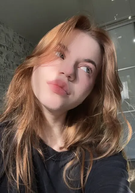 Ульяна из Минска, мне 19, познакомлюсь для вирта