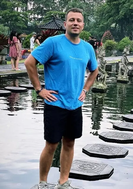 Я Дмитрий, 34, знакомлюсь для дружбы в Днепре