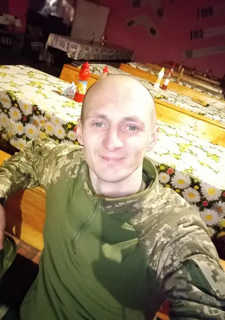 Я Женя, 34, из Покровского, ищу знакомство для постоянных отношений