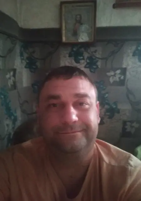 Вася из Беляевки, мне 42, познакомлюсь на одну ночь