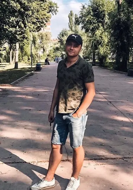 Я Андрей, 34, из Львова, ищу знакомства на одну ночь