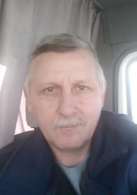 Евгений из Броваров, ищу на сайте знакомства на одну ночь