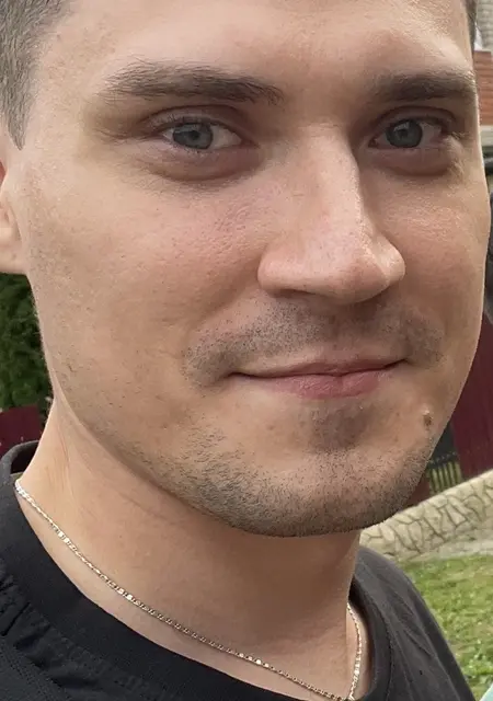 Михаил из Кобрина, мне 33, познакомлюсь без обязательств