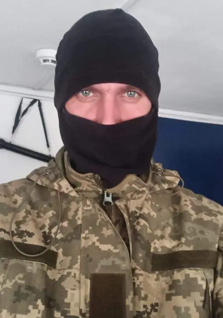 Андрей из Сарн, мне 38, познакомлюсь на одну ночь