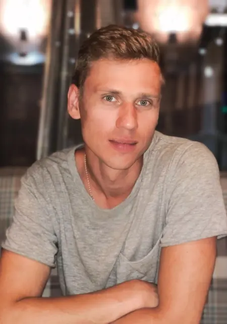 Валентин из Ушачов, ищу на сайте знакомства на одну ночь