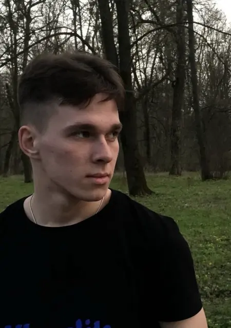 Даня из Белой Церкви, мне 19, познакомлюсь для дружбы