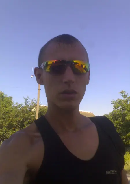 Я Alex, 44 років, знайомлюсь на одну ніч у Херсоне