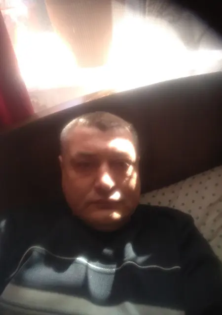 Костя из Лельчиц, ищу на сайте знакомства на одну ночь