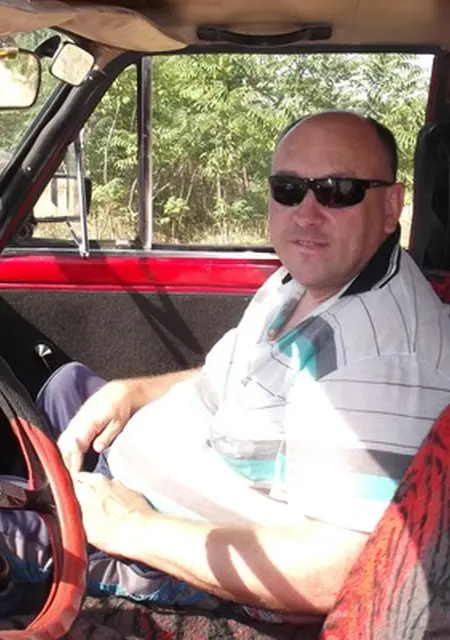 Я Юрий, 58 років, знайомлюсь на одну ніч у Генічеськ