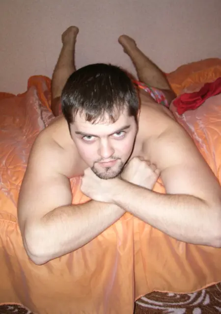 Я Алекс, 42 років, знайомлюсь на одну ніч у Вишгород