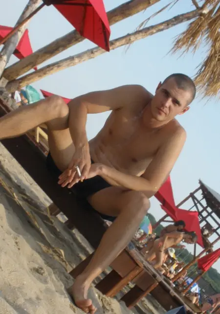 Александр з Роздільна, шукаю на сайті знайомства на одну ніч