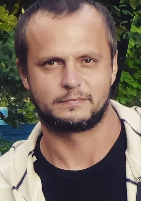 Я Юра, 40, из Калинковичей, ищу знакомство для дружбы