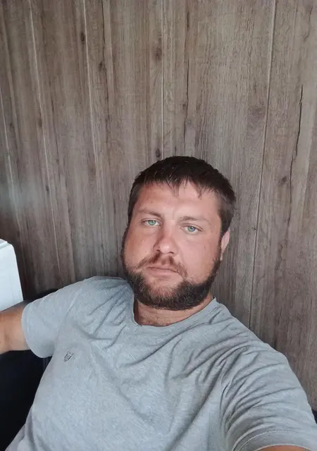 Я Вячеслав, 38, из Новопскова, ищу знакомство для общения