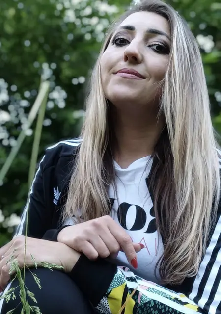 Алена з Хмельницький, шукаю на сайті знайомства на одну ніч