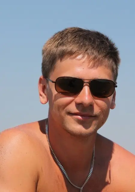 Я Максим, 37, знакомлюсь без обязательств в Новополоцке