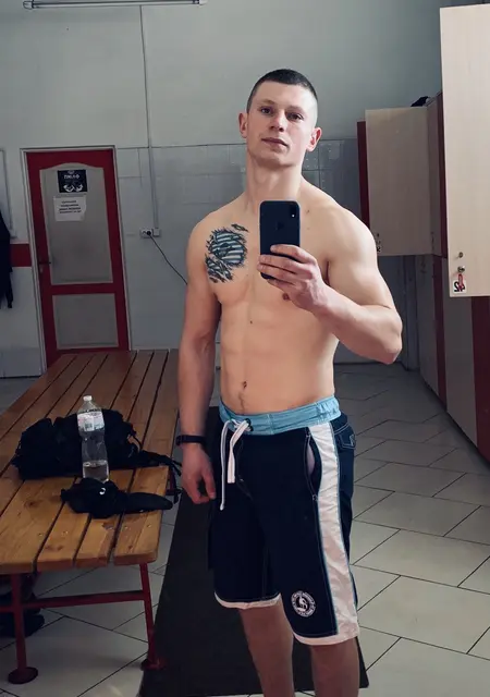 Вова из Червонограда, мне 31, познакомлюсь без обязательств