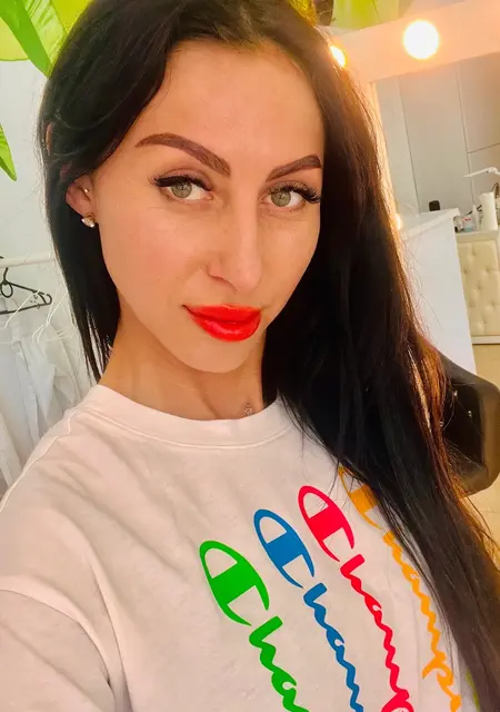 Вікторія з Шепетівка, шукаю на сайті постійні стосунки