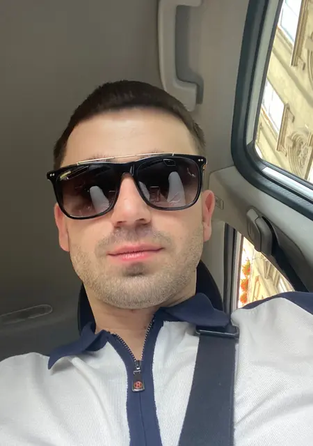 Yuriy з Івано-Франкове, мені 29 років, познайомлюсь для постійних стосунків