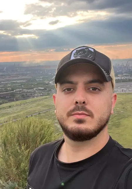 Я Эрик, 31, знакомлюсь для дружбы в Алматы