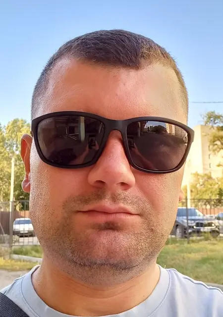Я Сергій, 43, знакомлюсь на одну ночь в Сумах