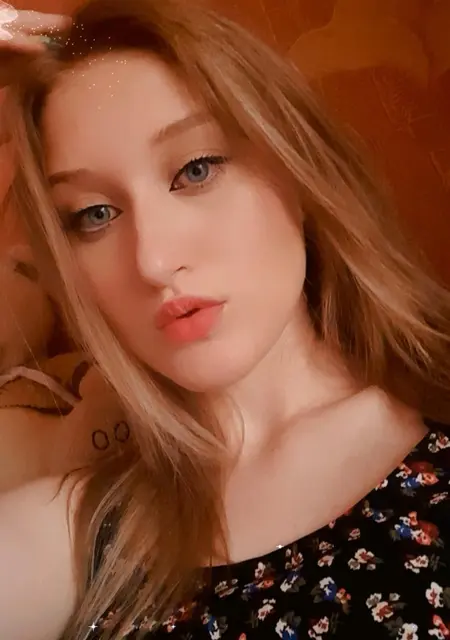 Елена из Витебска, ищу на сайте приятное времяпровождение