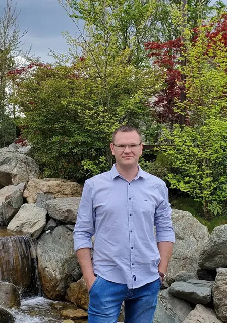 Я Сергей, 39 років, знайомлюсь для приємного проведення часу у Ясинувата