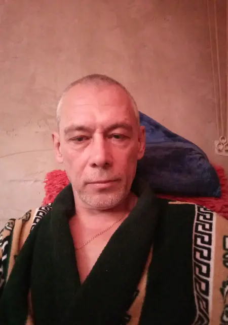 Руслан з Горлівки, шукаю на сайті знайомства на одну ніч