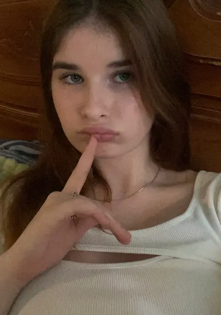 Виктория из Витебска, мне 20, познакомлюсь для вирта