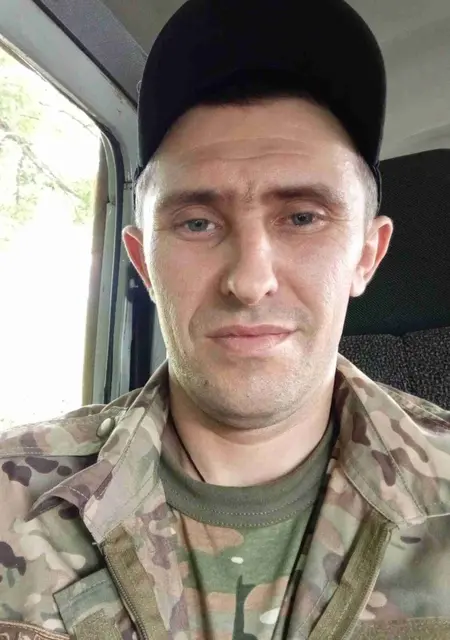 Я Андрей, 37 років з Новоайдара, шукаю знайомство для приємного проведення часу