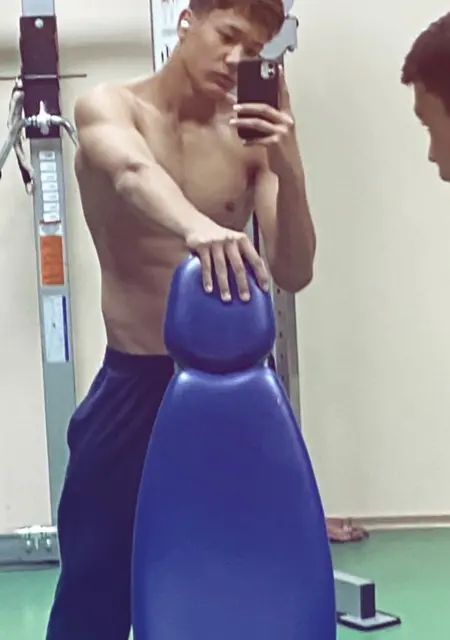 Я Даниел, 21, из Астаны, ищу знакомство для общения