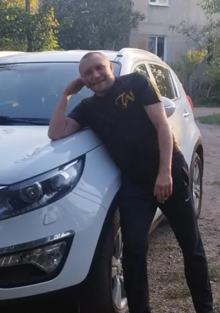 Я Александр, 43, знакомлюсь на одну ночь в Енакиеве