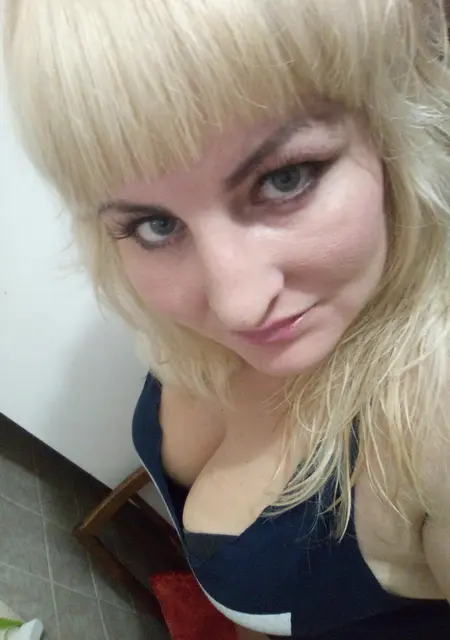 Я Анна, 37, из Мариуполя, ищу знакомства без обязательств