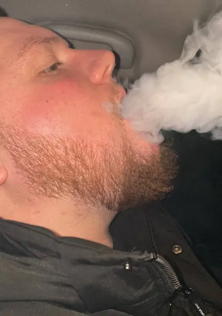 Я Андрій, 23, из Тернополя, ищу знакомства на одну ночь