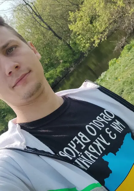 Ruslan из Харькова, ищу на сайте знакомства на одну ночь