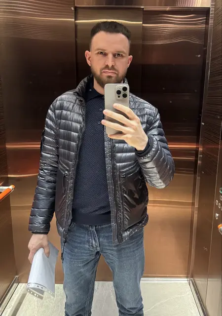 Я Дима, 30, знакомлюсь для открытые отношения в Днепре