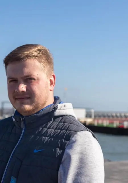 Я Александр, 32, знакомлюсь без обязательств в Мариуполе