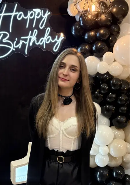 Ліна из Луцка, мне 22, познакомлюсь для общения