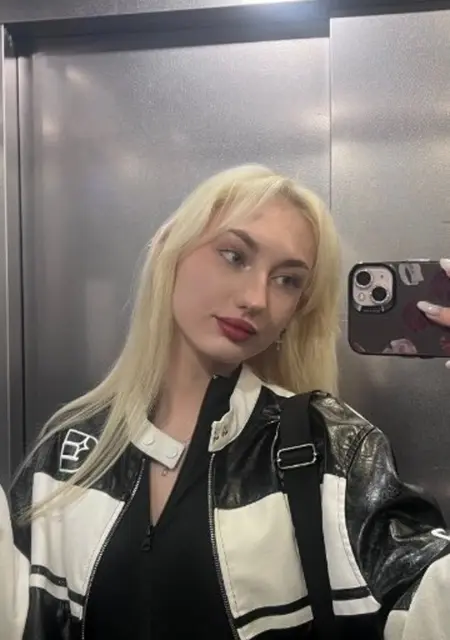 Я Алиса, 22, знакомлюсь для общения в Москве