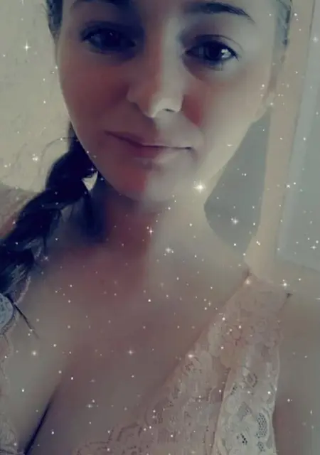 Я Вікторія, 27 років, знайомлюсь без зобов'язань у Ужгород